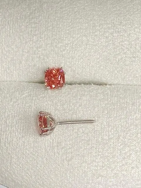 Selena 2.0 Ct. T.W.